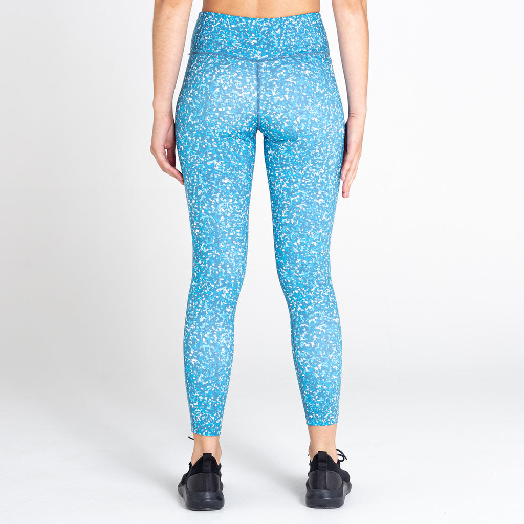 Dare2B Women's Influential Tight Gym Leggings Capri Blue Fracture