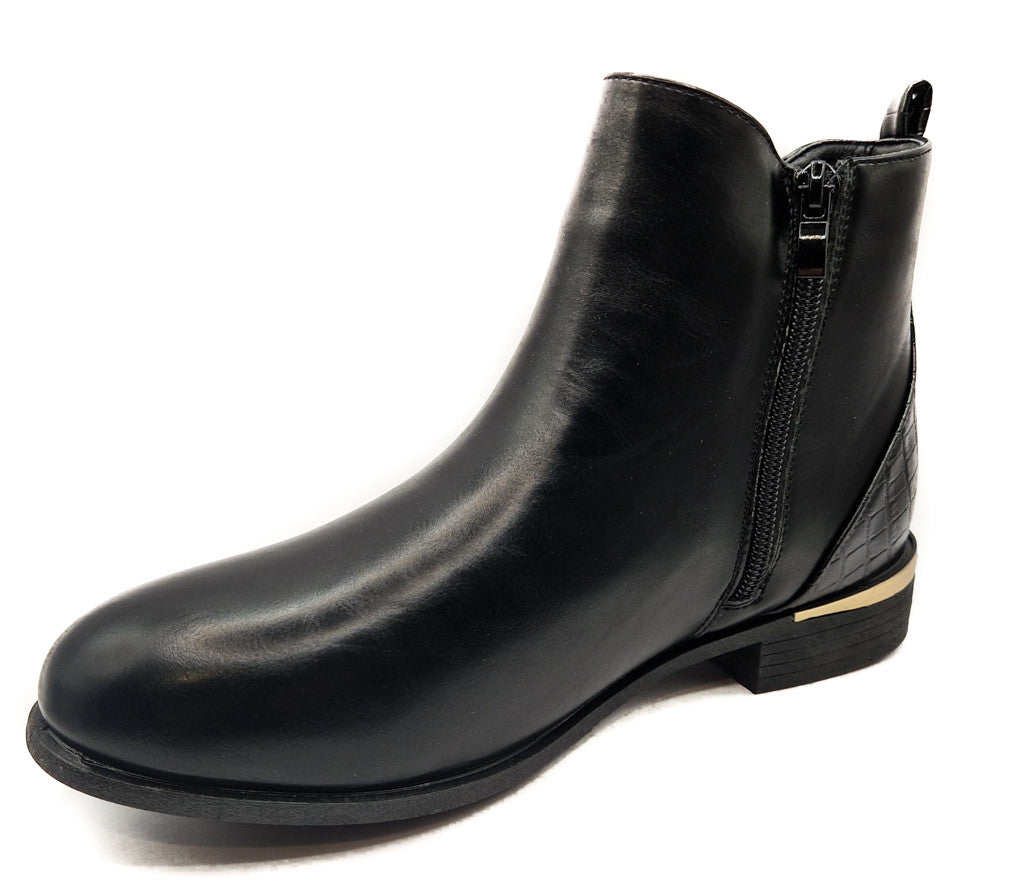 Women's Wide Fit Gold Detail Ankle Boot Black