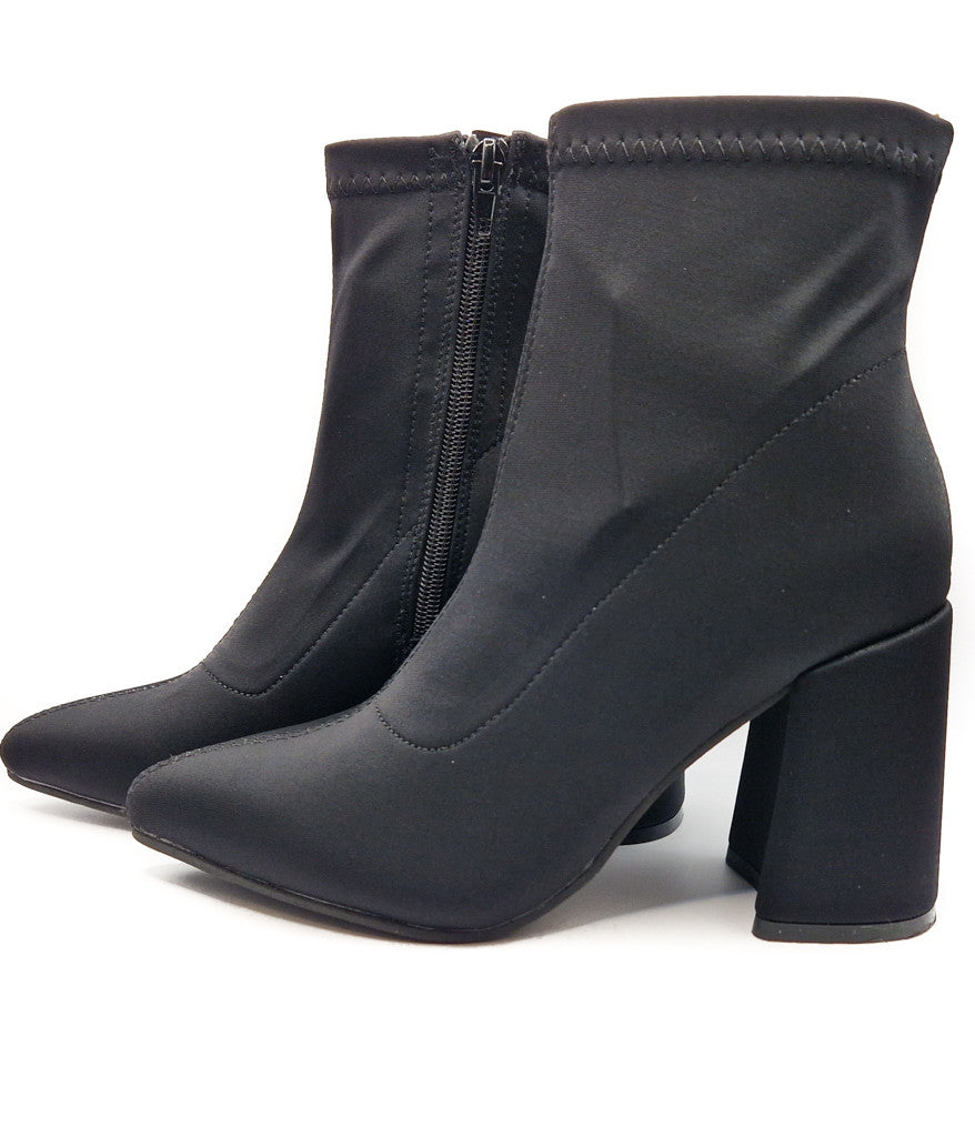 Women's Wide Fit Zip Up Stretchy Lycra Ankle Boot Black