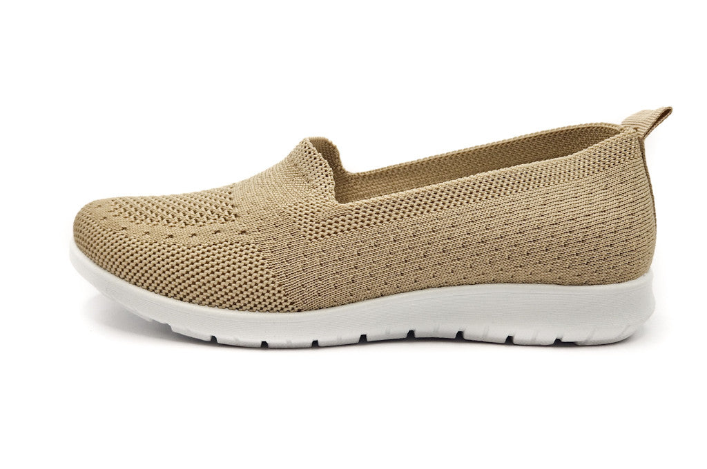 Ladies Womens Slip On Fly Knit Breathable Mesh Comfy Trainers Beige