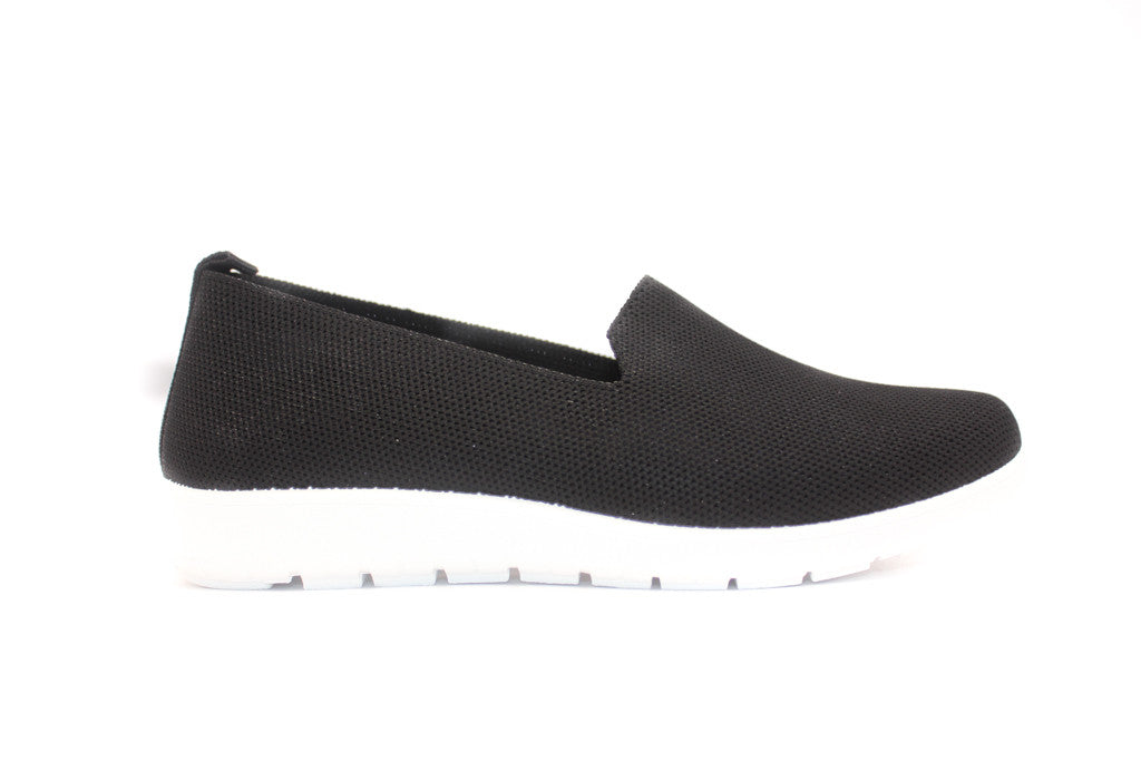 Ladies Slip On Comfortable Breathable Knit Running Trainers Black