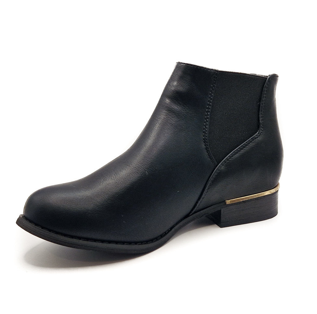 Women's Wide Fit Chelsea Pull On Ankle Boot Faux Leather Black
