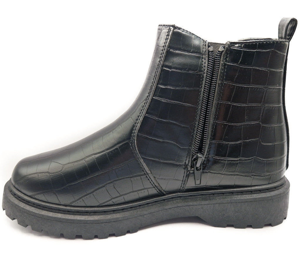 Women's Wide Fit Chelsea Pull On Faux Leather Ankle Boot Croc Black