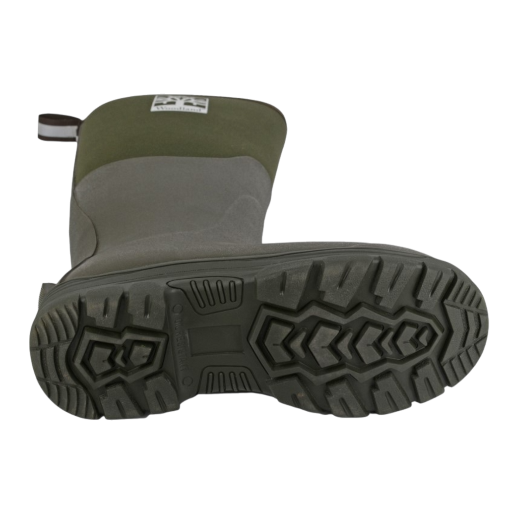 Neoprene Insulated Unisex Mucker Wellies with Rugged Rubber Sole Green