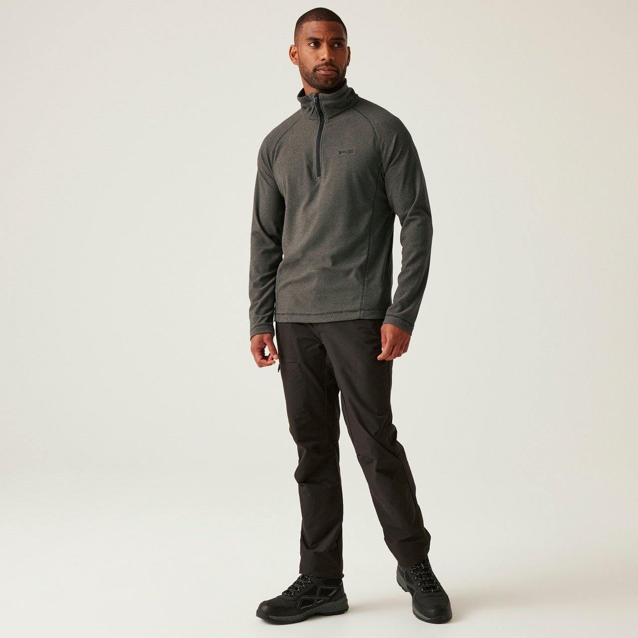 Regatta Men's Montes Lightweight Half Zip Fleece Treetop Black - Renna Clothing